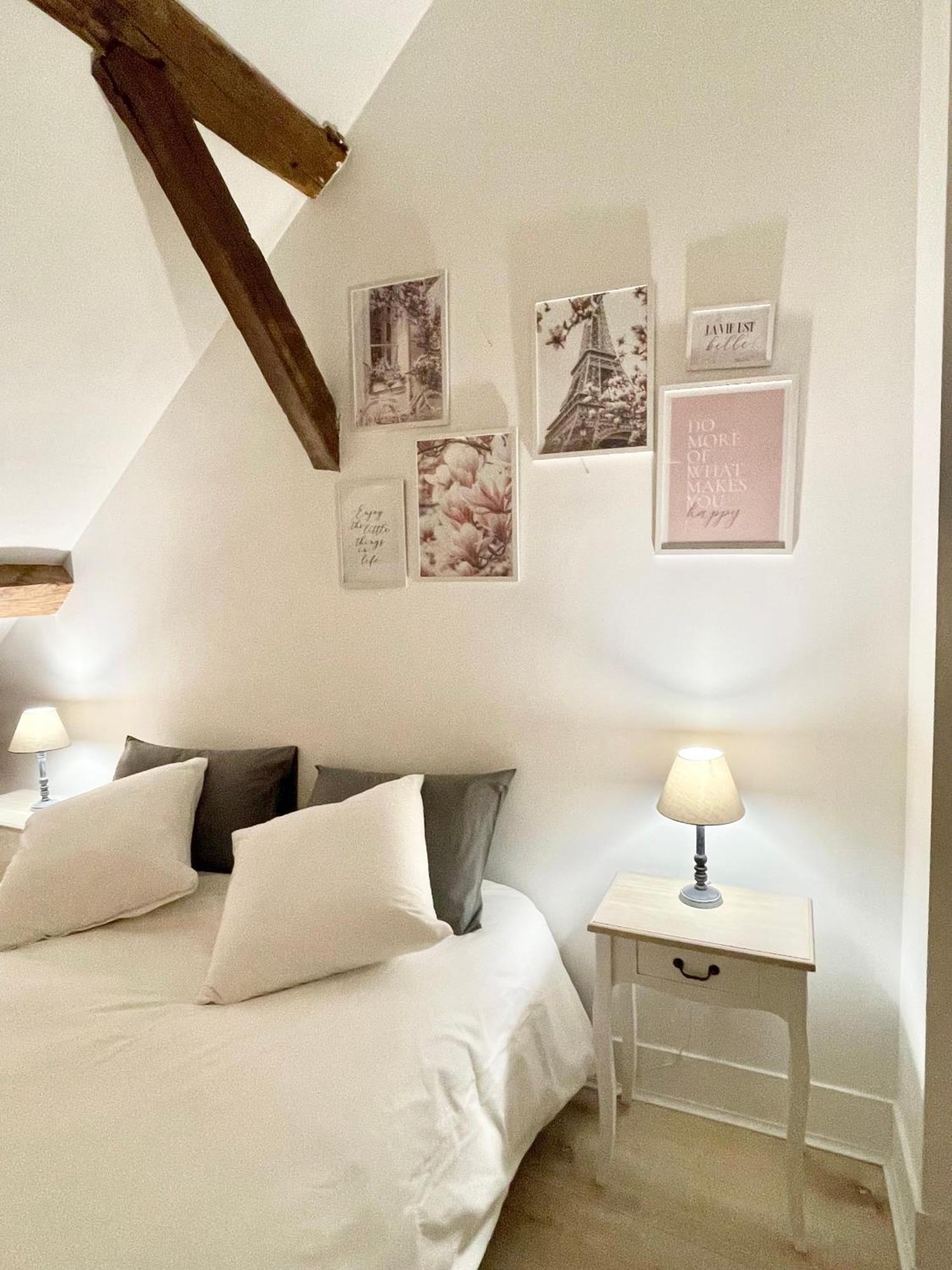 La Demeure Des Hotes 10 Minutes De Disney Couilly-Pont-aux-Dames Bagian luar foto